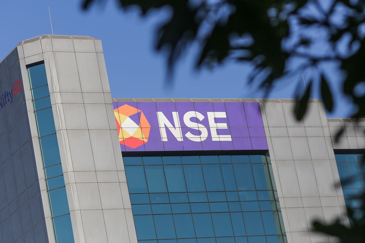 IPO Landscape Shifts as Renewable Energy and Biotech Firms Face Investor Scrutiny